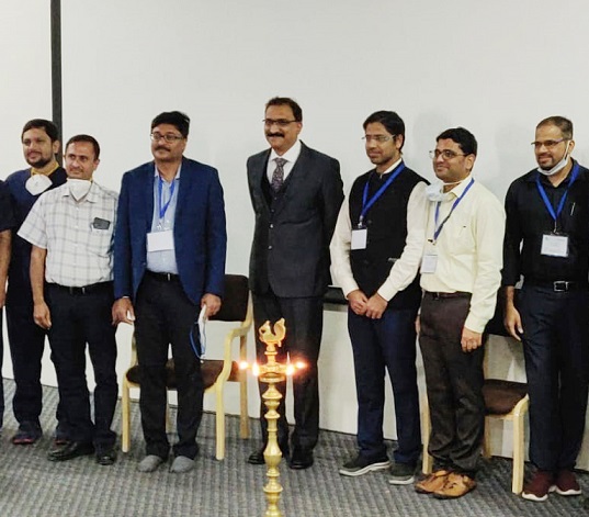 Mr Y Subramanyam (4th from left), CEO, Central Zone, Apollo Hospitals & Dr K Subba Reddy (3rd from left), Sr. Consultant & Head of Critical Care, Apollo Hospitals, along with other Critical Care specialists, at the inauguration of the ‘Difficult Airway Workshop’ hosted by Indian Society of Critical Care Medicine & Apollo Hospitals, at Apollo Health City, today.