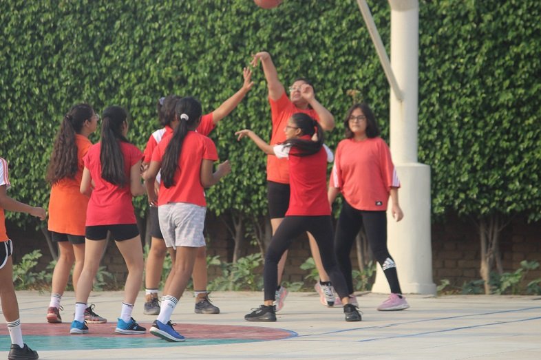 DPS RNE, Ghaziabad organises an Inter House Basketball Tournament