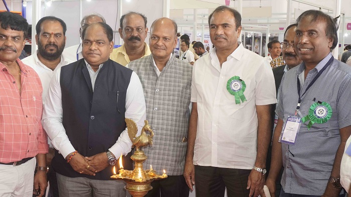 D. Chandra Sekhar seen inaugurating IndExpo at Hitex. Also seen D. Adinarayana, R.K.Agrawal