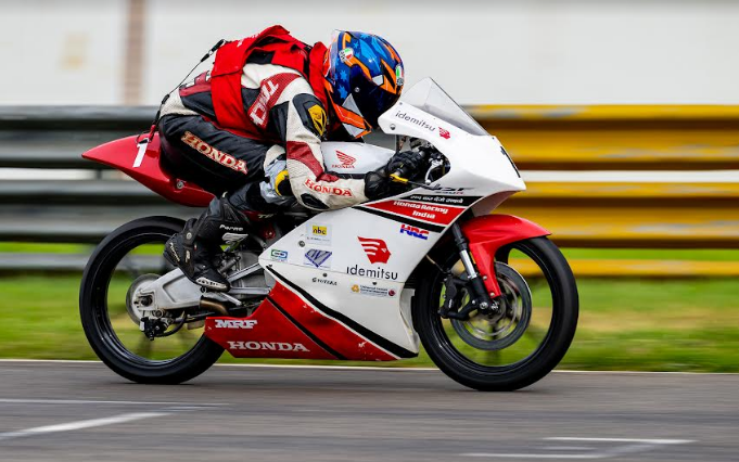 IDEMITSU Honda SK69 Racing 1