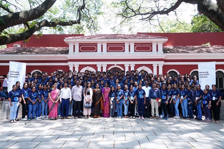 First Batch of 250 Students of ‘Samsung Innovation Campus’ Graduate with Certificates in Coding & Programming