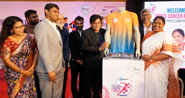 Dr Prameela_Dr Chinnababu_Dr Pavan Gorukanti_Mr. Ali_ Prashanth Nadella and Mrs Seethakka seen unveiling T Shirt and Finisher's Medal of the world's largest Grace Cancer Awareness Run